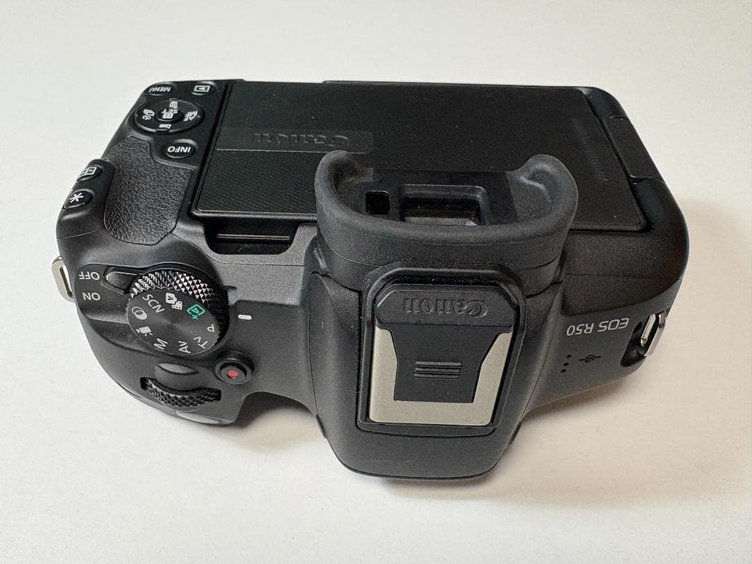 EOS R50 RF-S18-45 IS STM レンズキット説明書なし