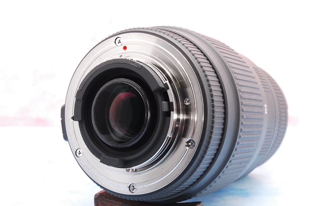 ニコン D7000☆一眼レフカメラ☆超望遠レンズ＆三脚☆遠距離撮影バッチリ！