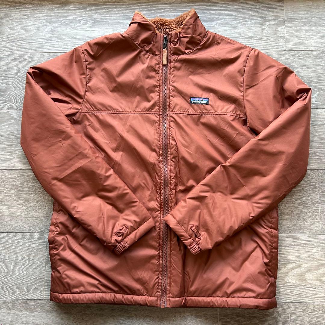 patagonia ブラウン ナイロンジャケット