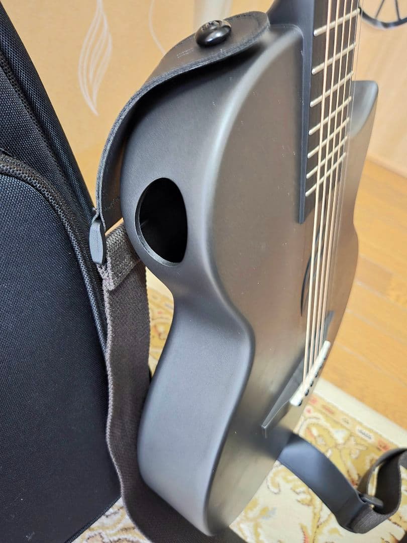 アコースティックギターENYA NOVA GO/BK ギターケース付き