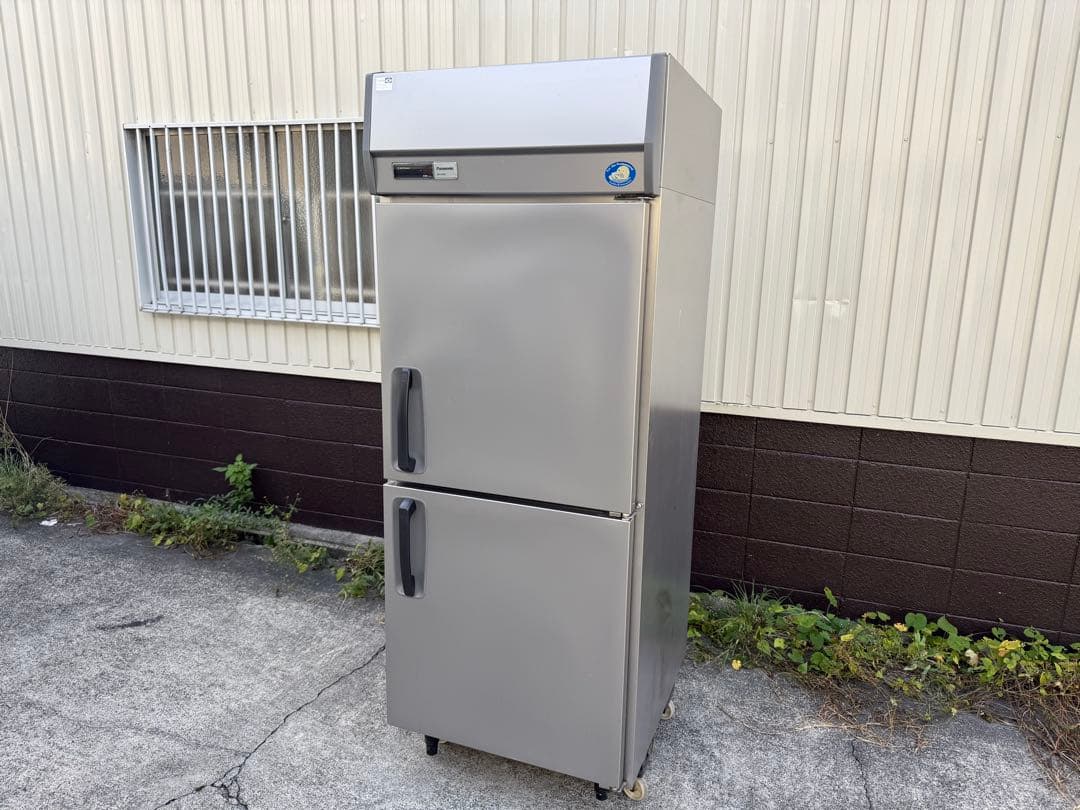 パナソニック　縦型冷凍庫　２０２１年製　飲食店　２００V　SRF-K783B