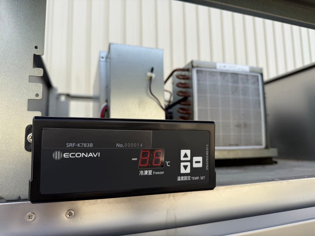 パナソニック　縦型冷凍庫　２０２１年製　飲食店　２００V　SRF-K783B