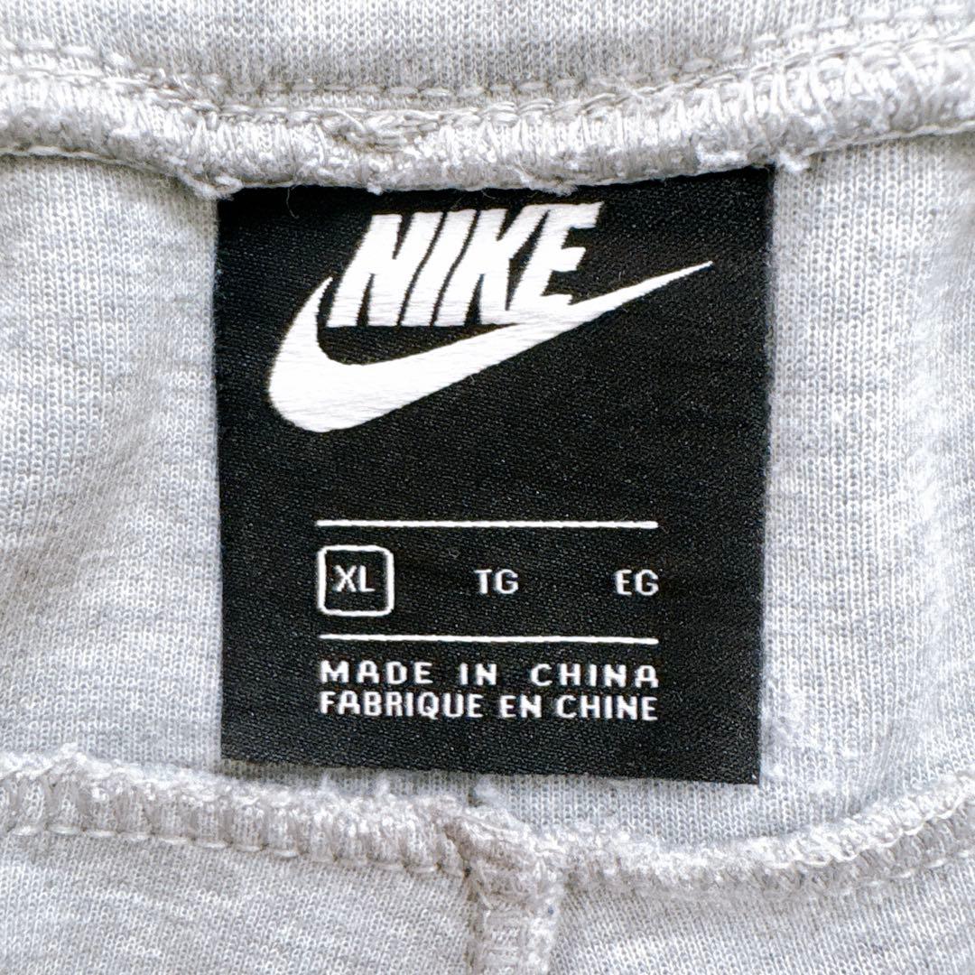 NIKE テックフリース　パーカー　スウェット　長ズボン　セットアップ