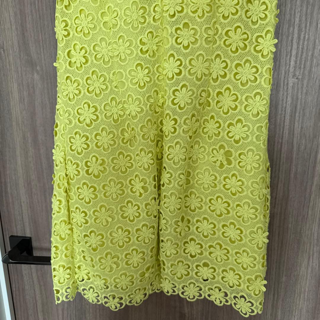 ぴすけ　美品✨SELFPORTRAIT セルフポートレート 黄色 ワンピ