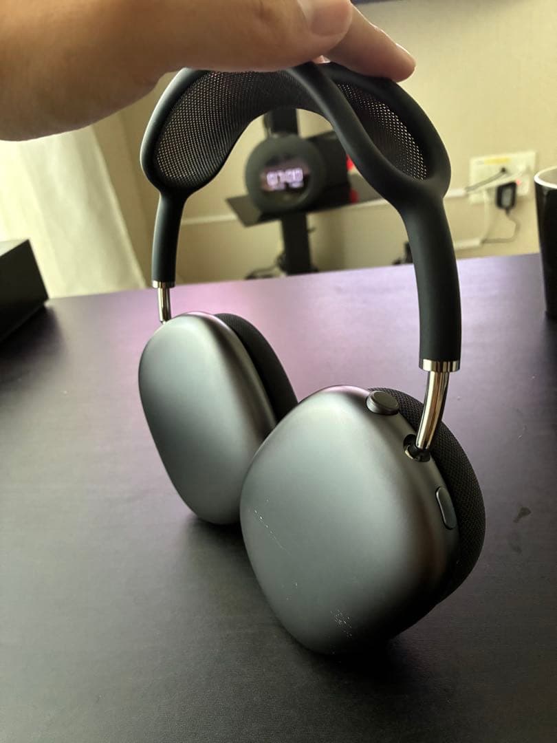 【とわ】AirPods Max第1世代本体（ブラック）　サービス品付属