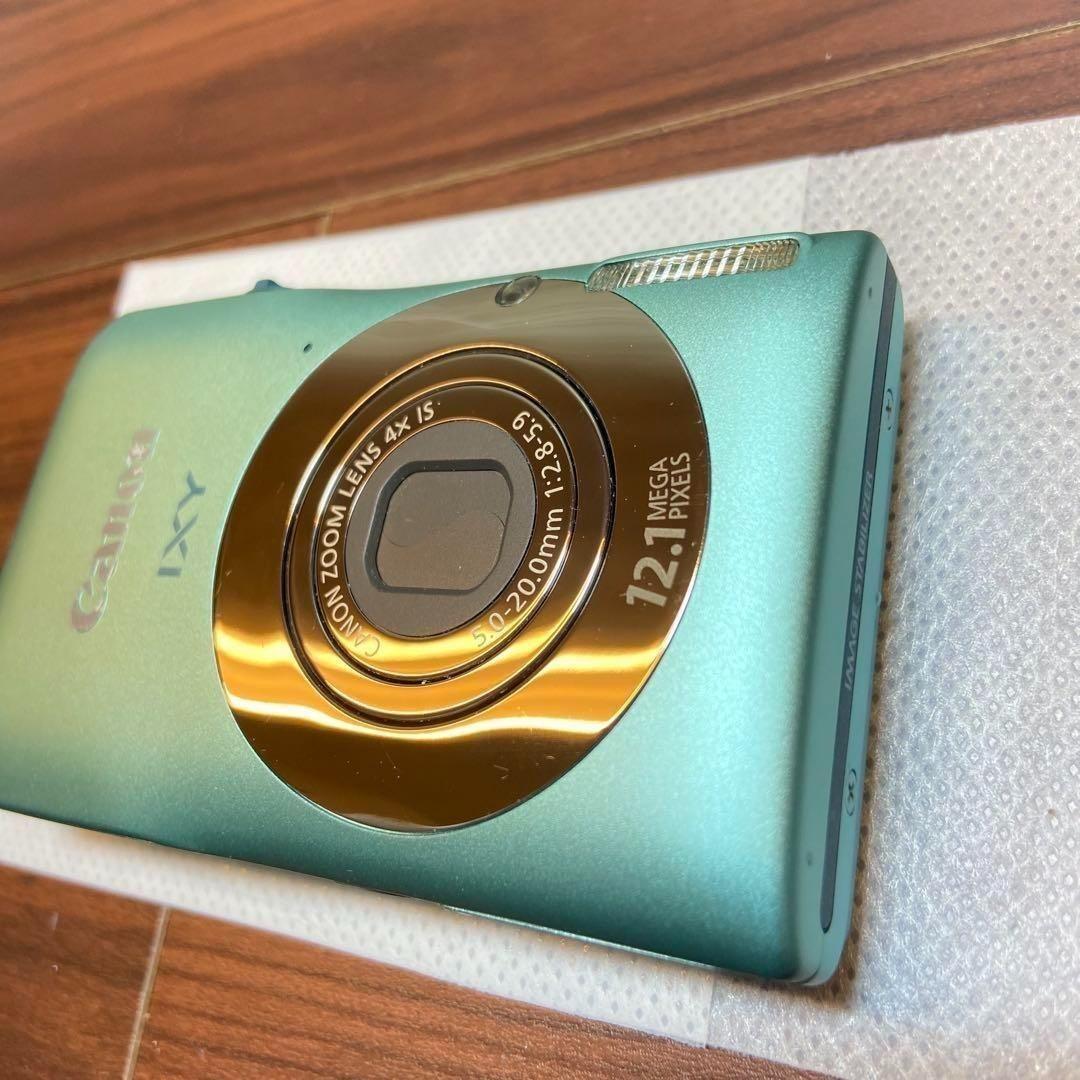 Canon IXY 200F デジカメ ほぼ新品 3736
