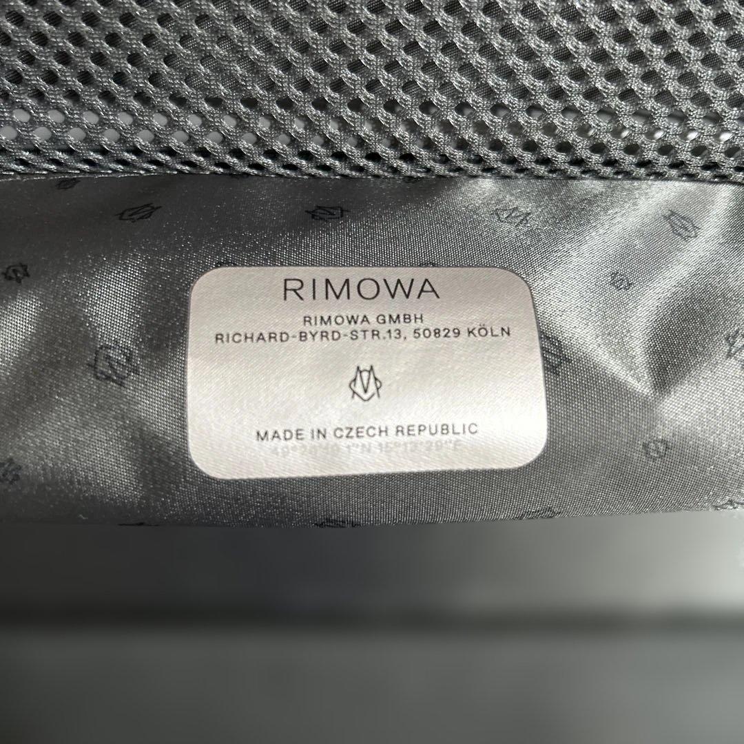 超美品リモワトランクプラス　オレンジ 1度使用限定色