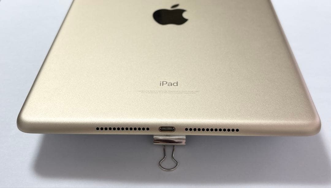 M*様 Apple iPad◆第5世代Wi-Fi+Cellular 128GB/