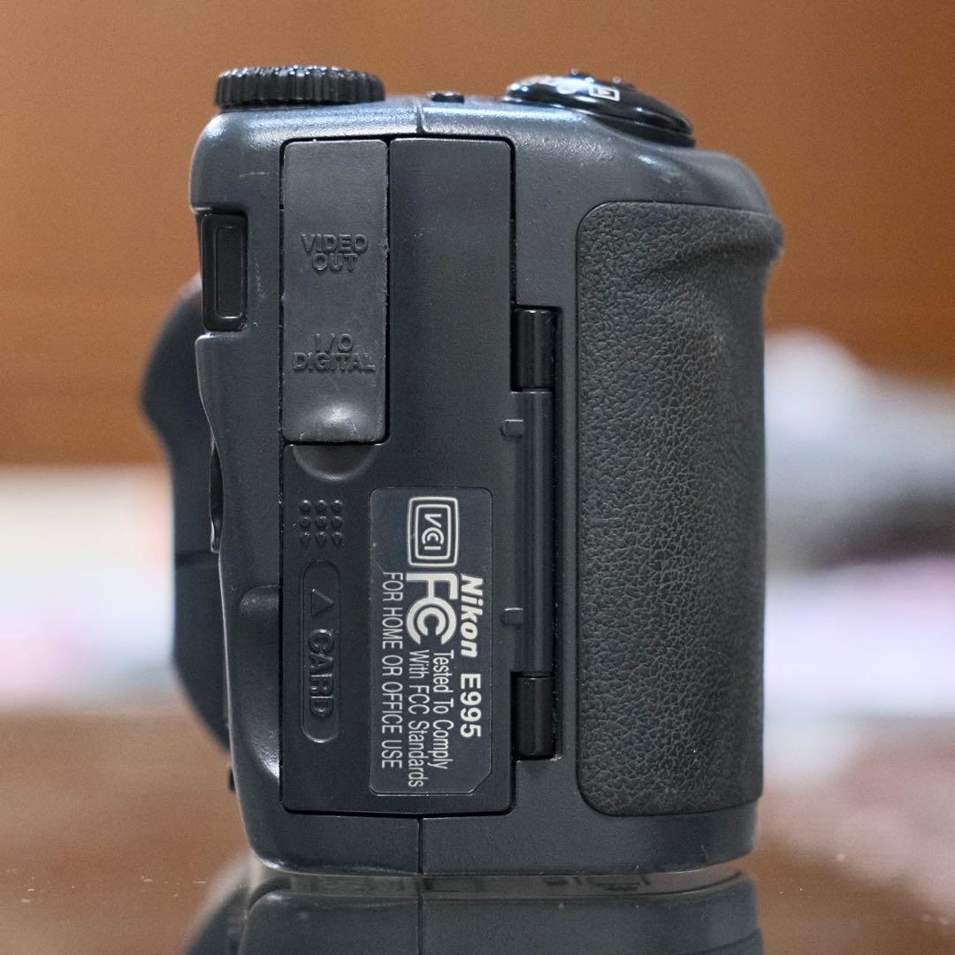 動作品 Y2K CCD 平成レトロ 自撮り Nikon COOLPIX E995