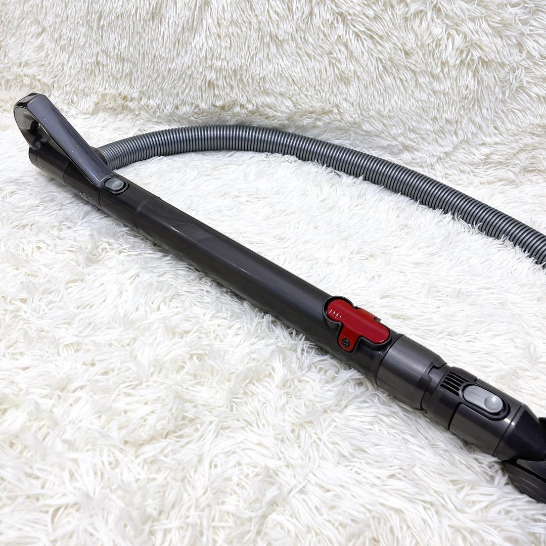 dyson ダイソン DC63 サイクロン式掃除機 美品