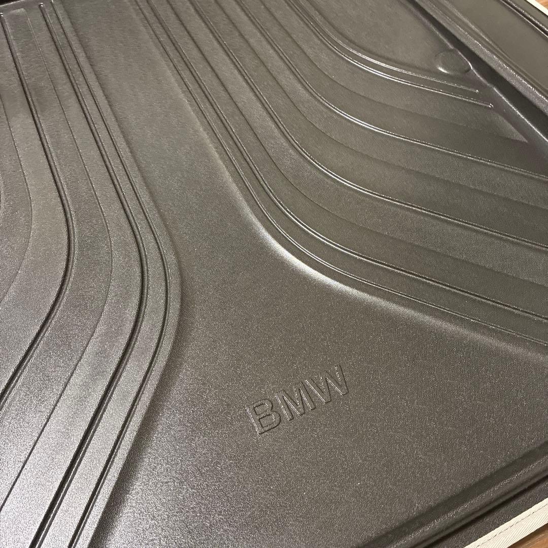  1シリーズ F20 純正ラゲッジ・コンパートメント・マット