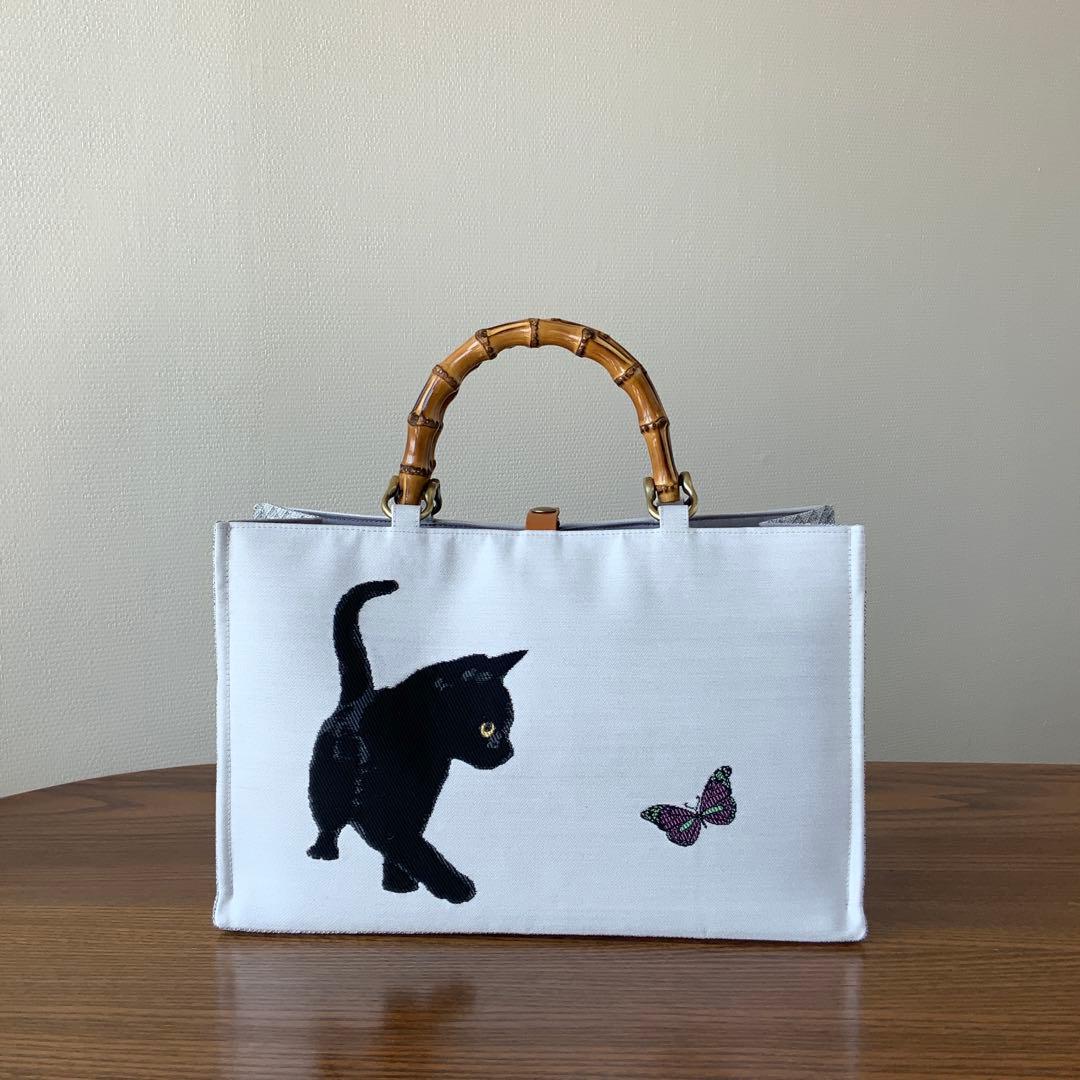 帯　猫と蝶々　リメイク　バンブーハンドルバッグ　浅型マチ広め