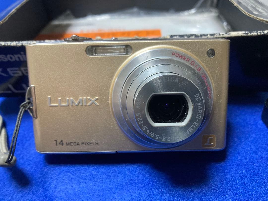 DMCーFX６６　　　１４００万画素　完動品