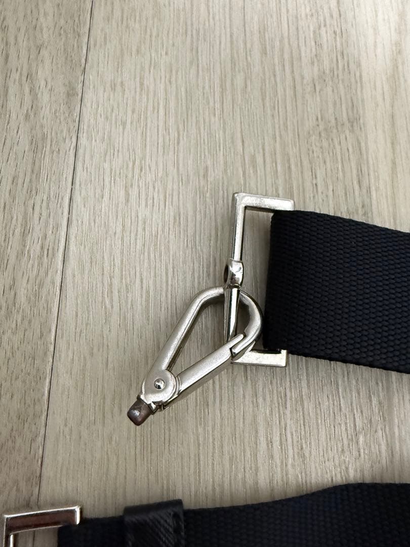 PRADA ナイロンビジネスバッグ