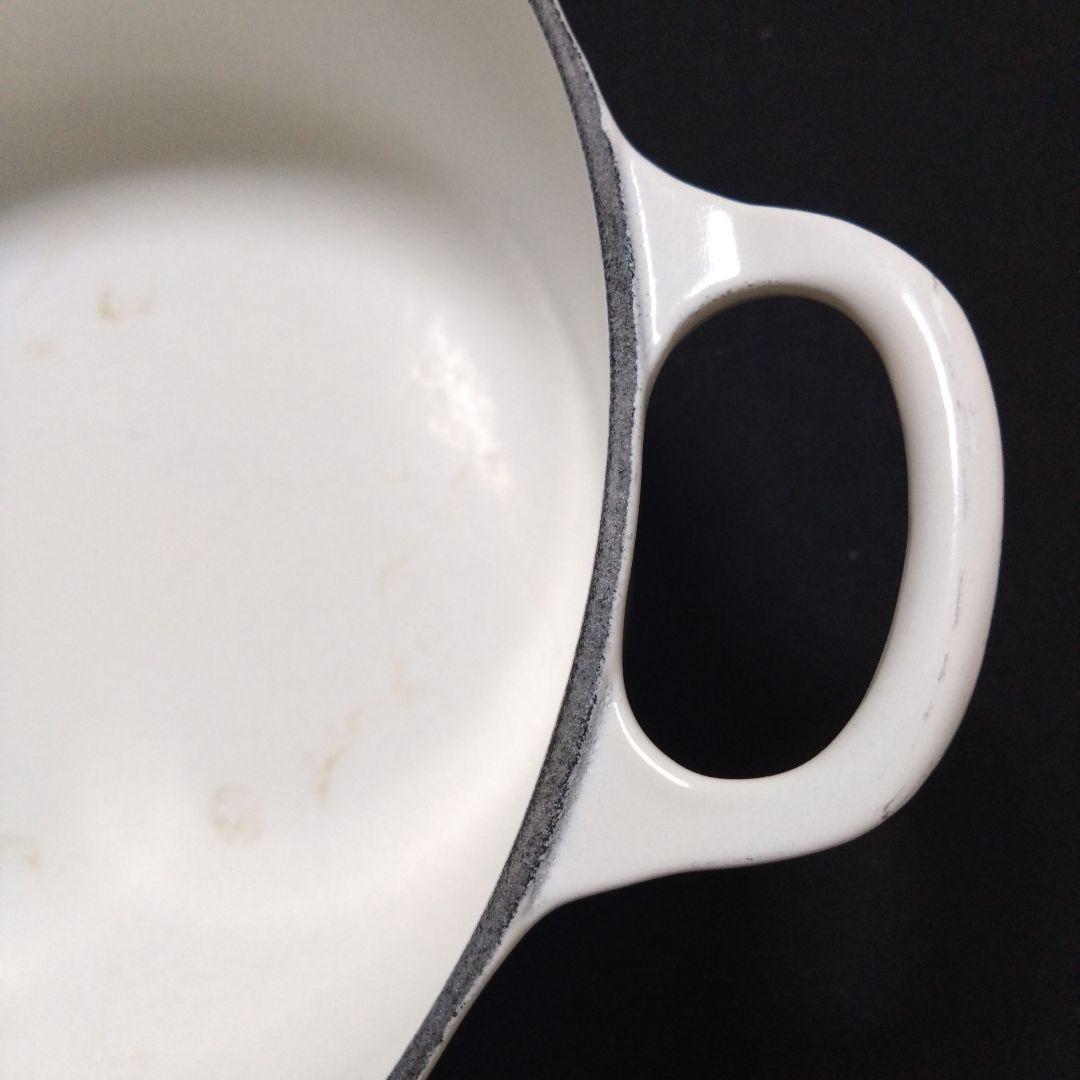 LE CREUSET ココット・ロンド 24㎝ ホワイト