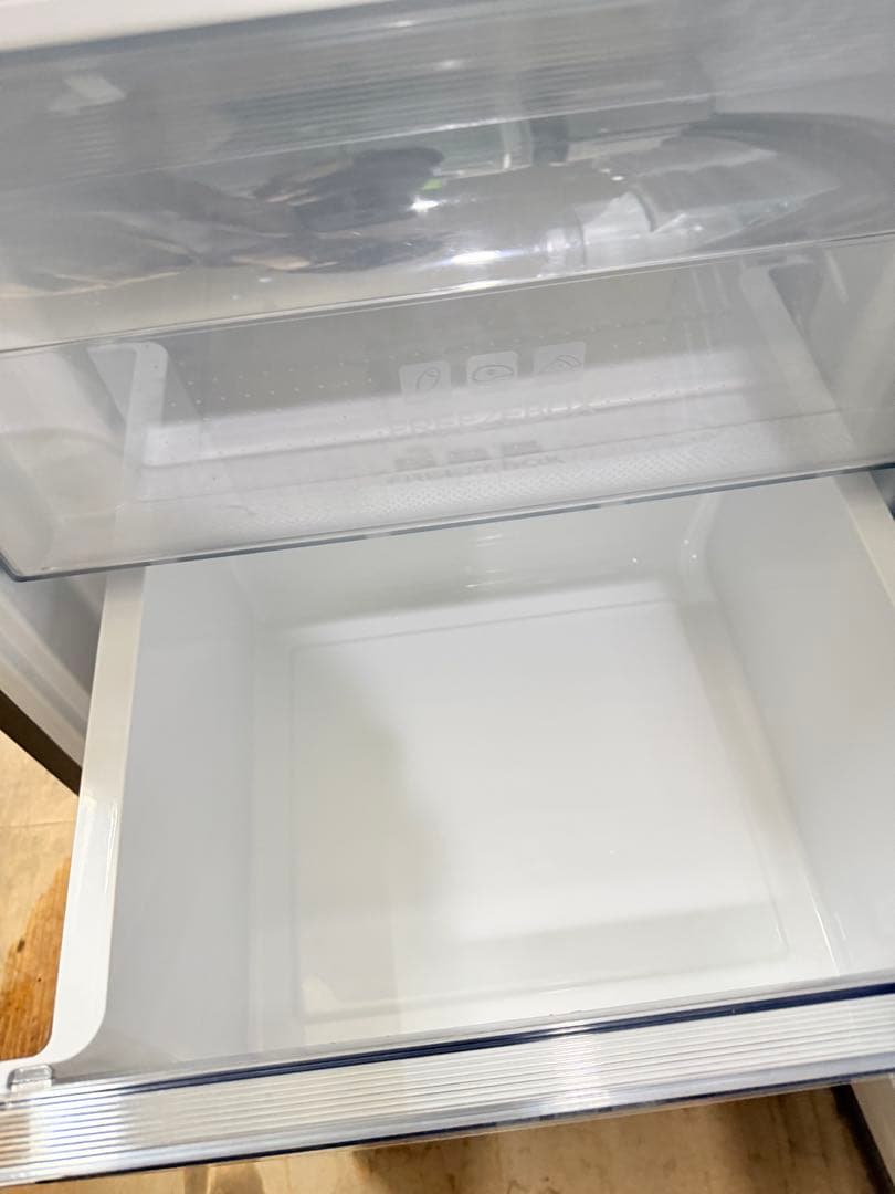 ステンレススチール 冷蔵庫 ボトムフリーザー