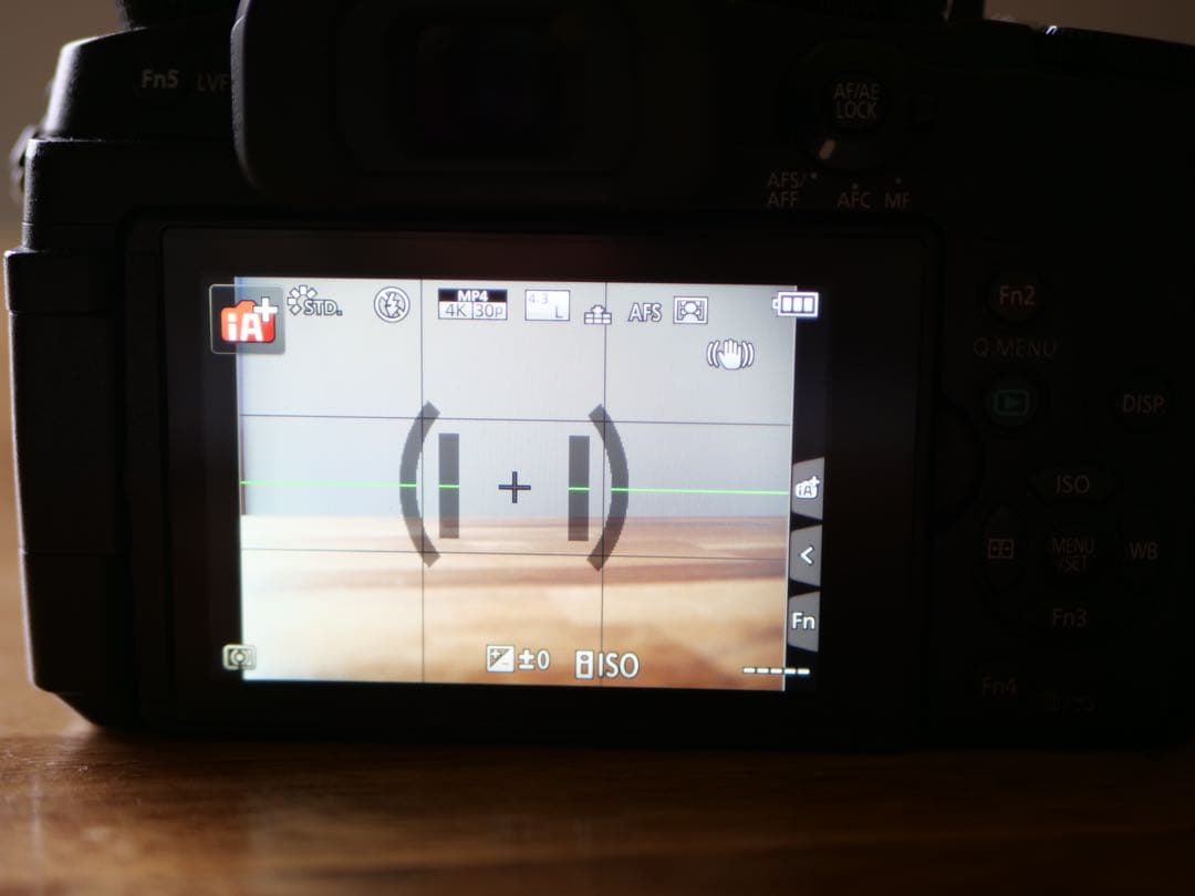 DMC-G8 Lumixミラーレス一眼カメラ 新品バッテリー付