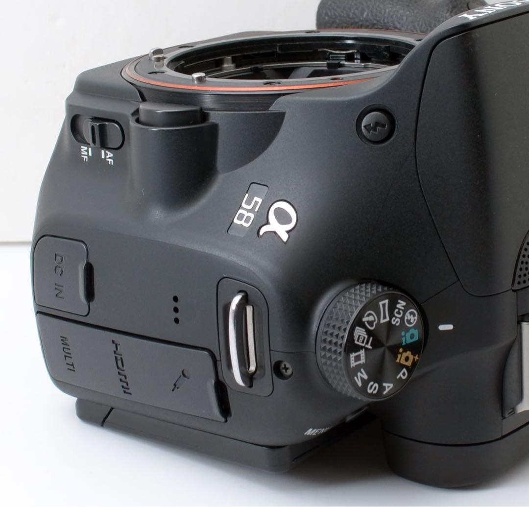 S数約2620回！SONY α58★トリプルレンズ★転送★カメラバック付き
