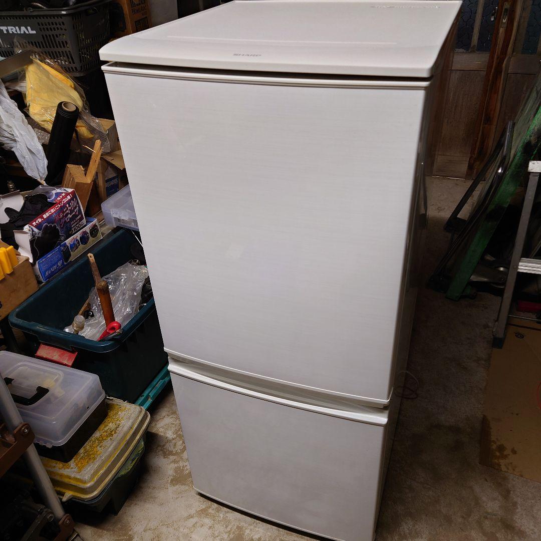 【良品】シャープ　2ドア冷蔵庫　2017年製　北陸のみ送料無料　付け替えドア