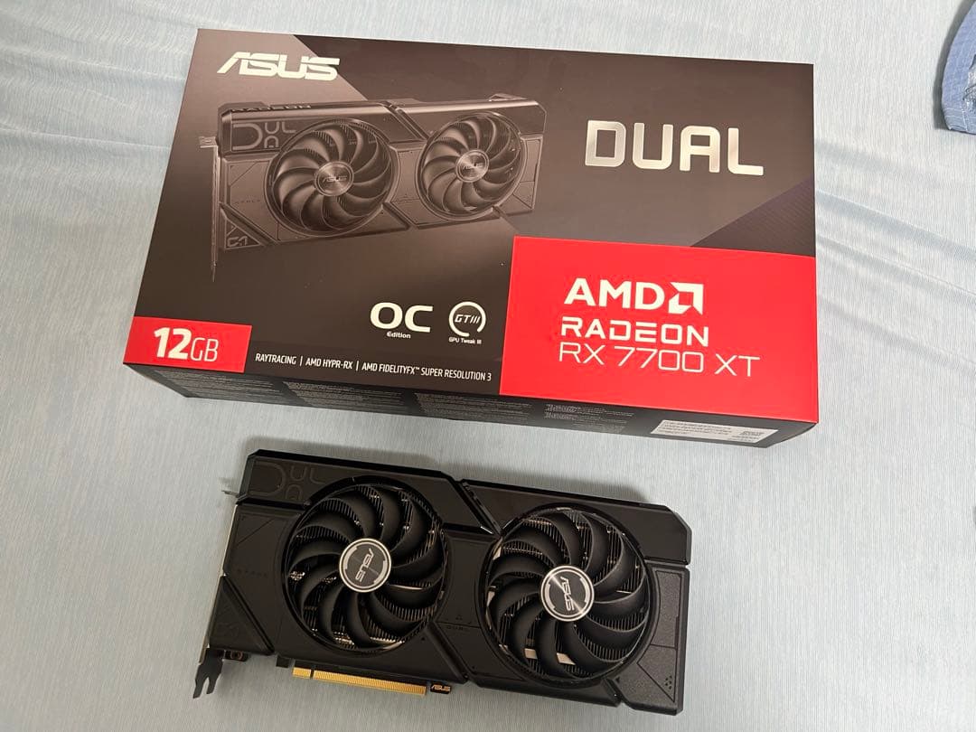 グラフィックボード・グラボ・ビデオカード ASUS Radeon RX7700XT 12GB