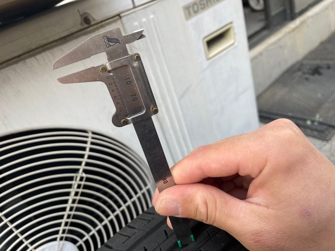 185/65R15 シエンタ　純正外し