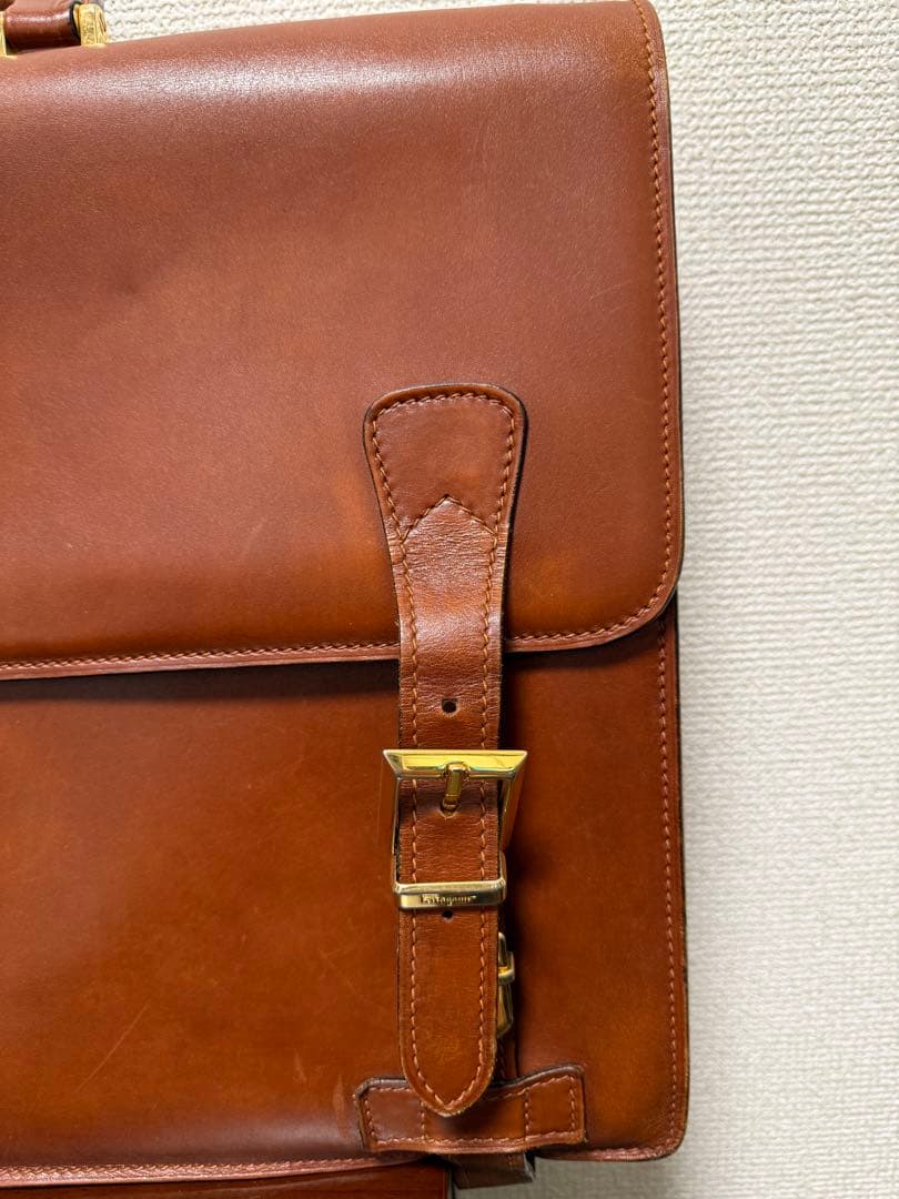 Salvatore Ferragamo フェラガモ　ビジネスバッグ最終値下げ！