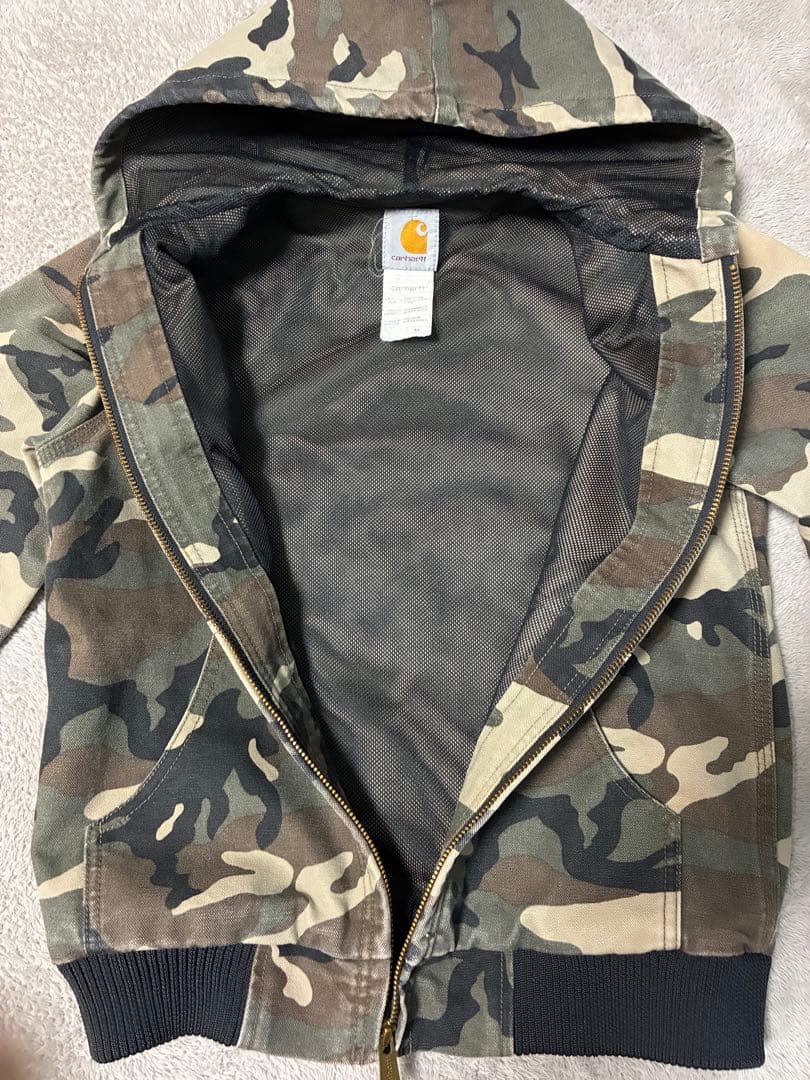 Carhartt フルジップパーカー 迷彩柄 カモフラ柄