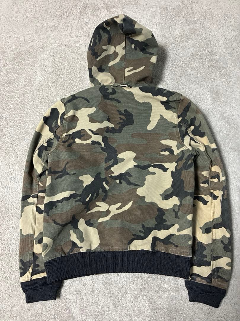 Carhartt フルジップパーカー 迷彩柄 カモフラ柄