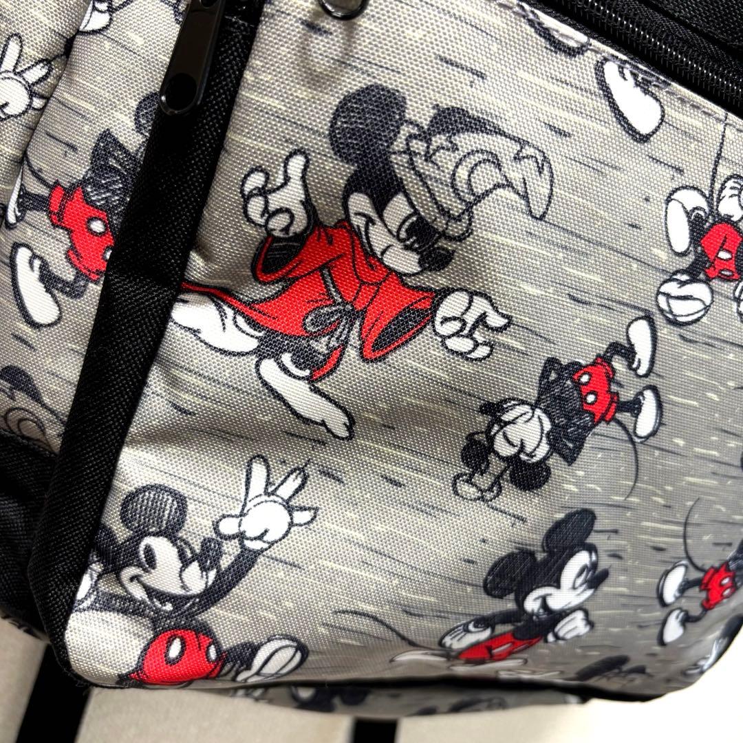 【美品】Walt Disney 大容量 2wayリュック 総柄ミッキー