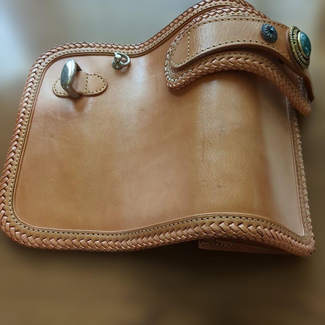 GODANEレザー編み込み長財布 ベージュ