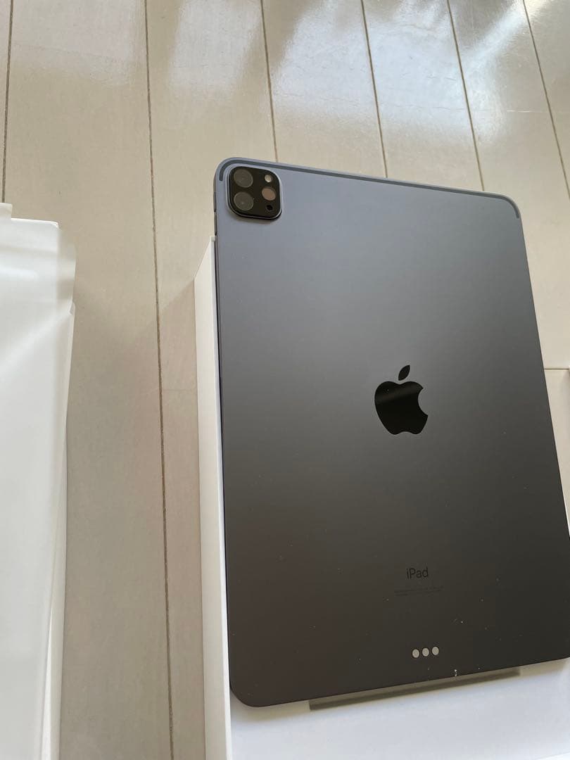 【美品】iPad Pro 11インチ 第2世代 128GB スペースグレイ