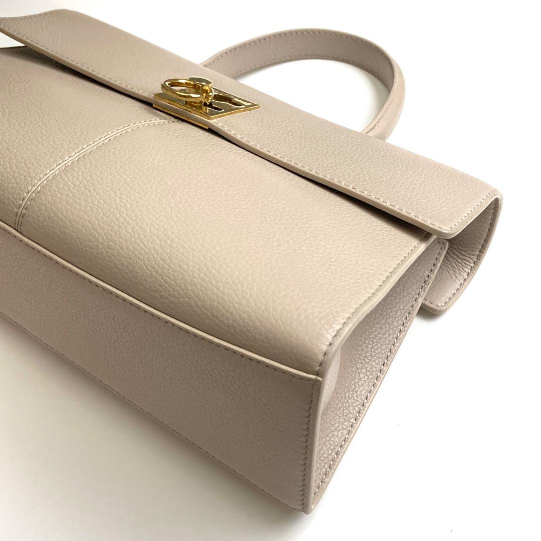 ま*め様 ❤️良品❤️CAFUNE MEDIUM STANCE SMOKE バッ