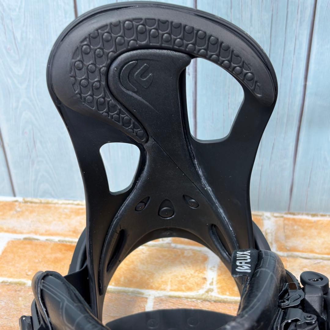 FLUX TT Mサイズ バインディング スノボー ボード