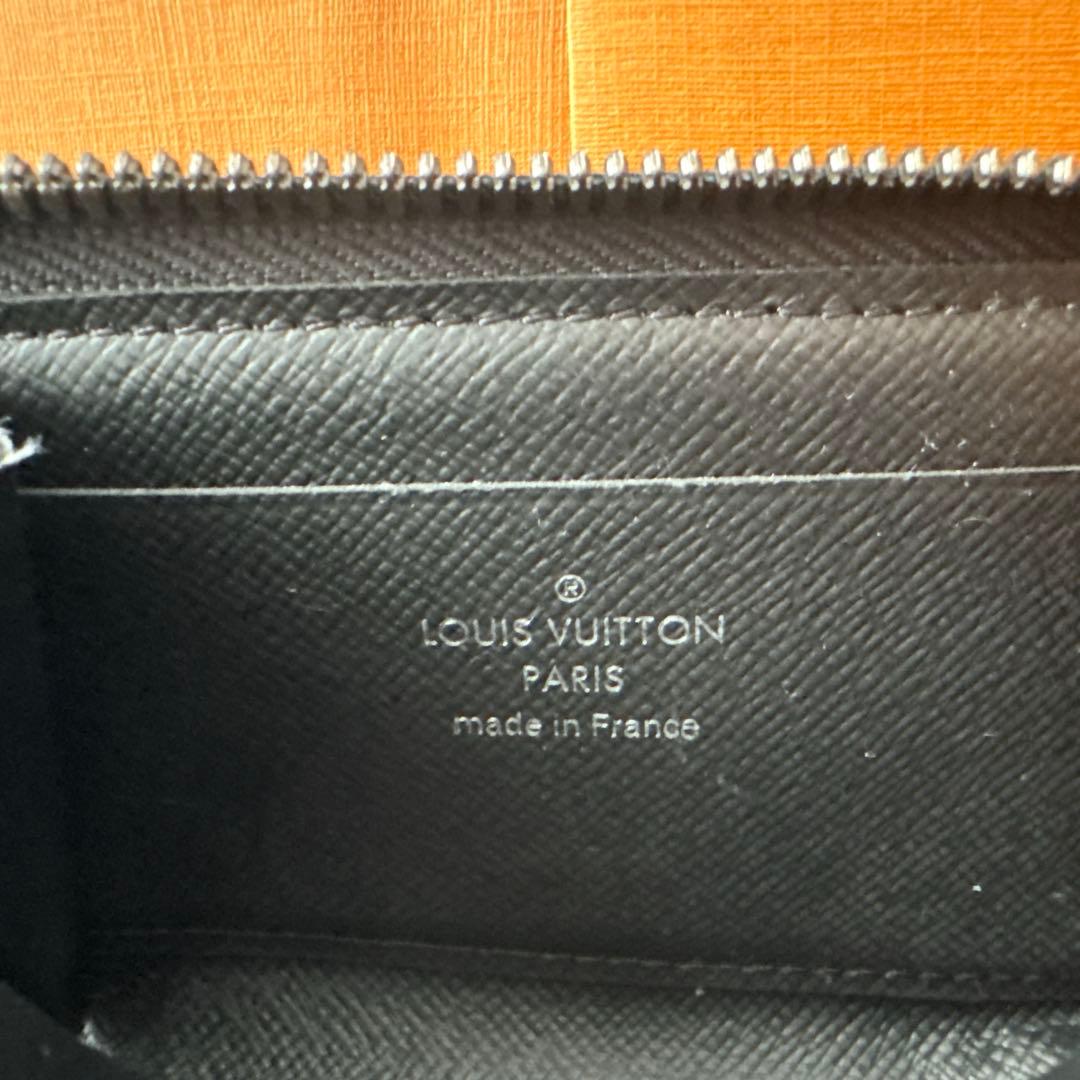 【美品】LOUIS VUITTON モノグラムエクリプス　ケース