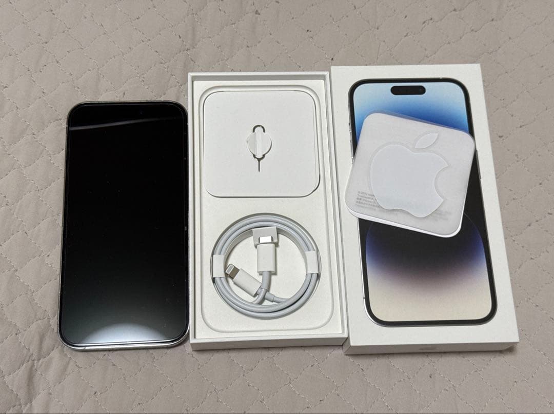 iPhone14pro 512GB silver Simフリー