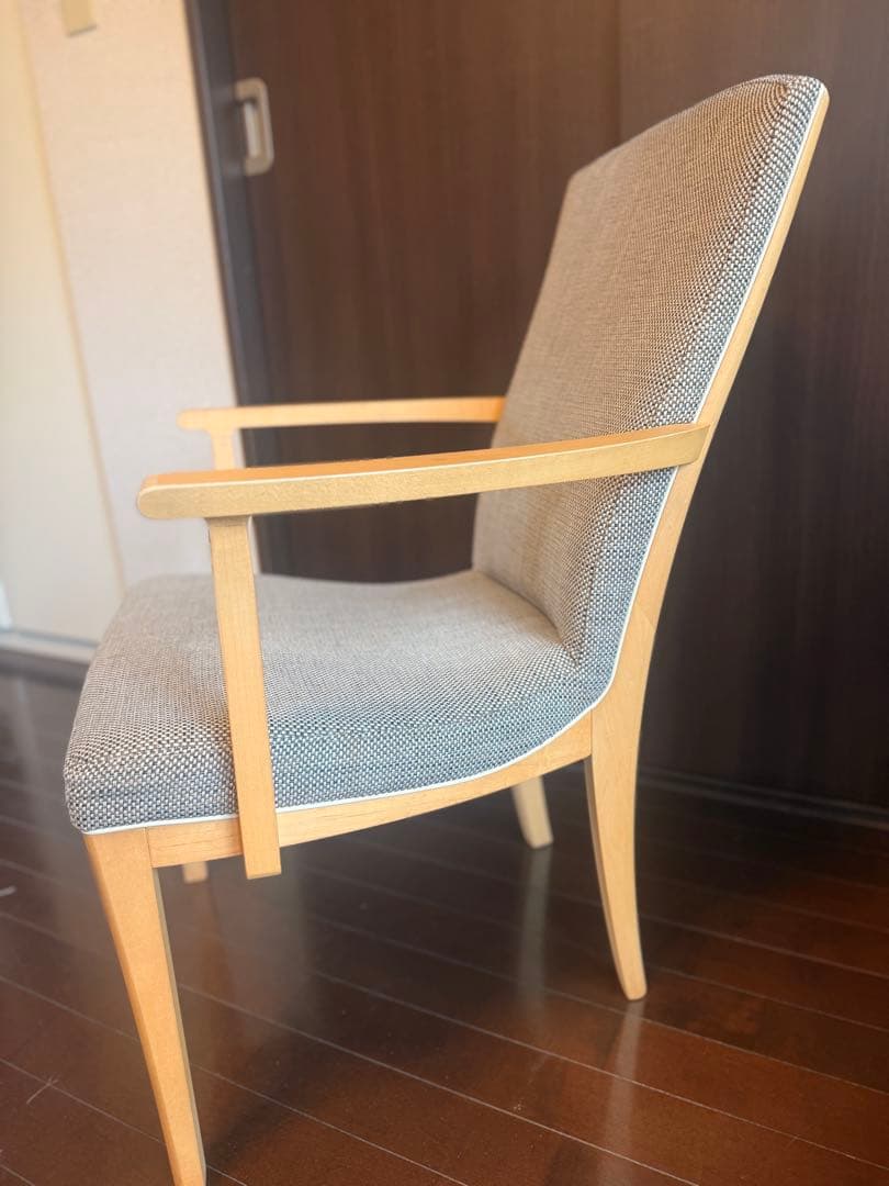 手渡し限定【カリモク】ダイニングチェア２脚セット