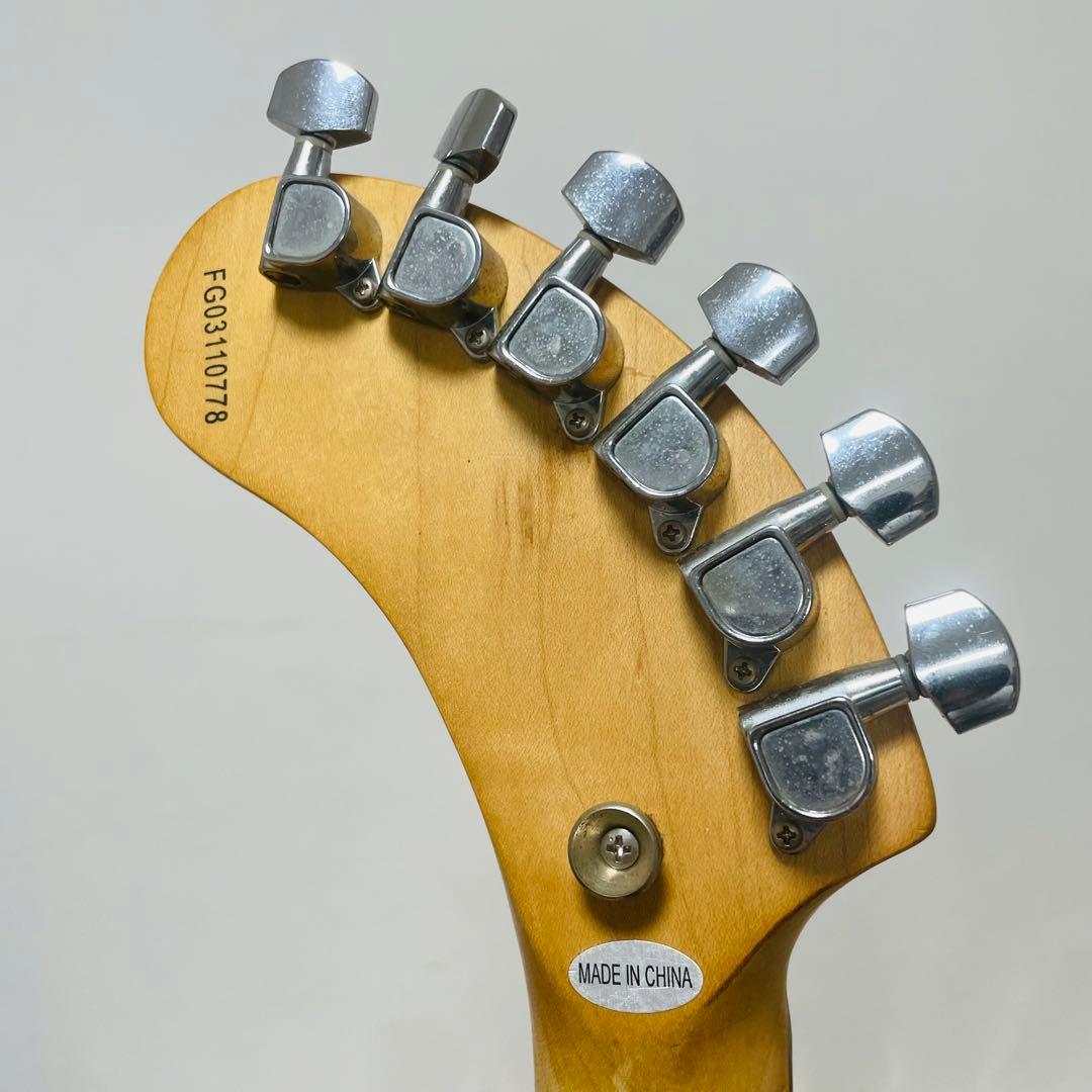 ★良品★ フェルナンデス zo-3 エレキギター アンプ内蔵 レッド