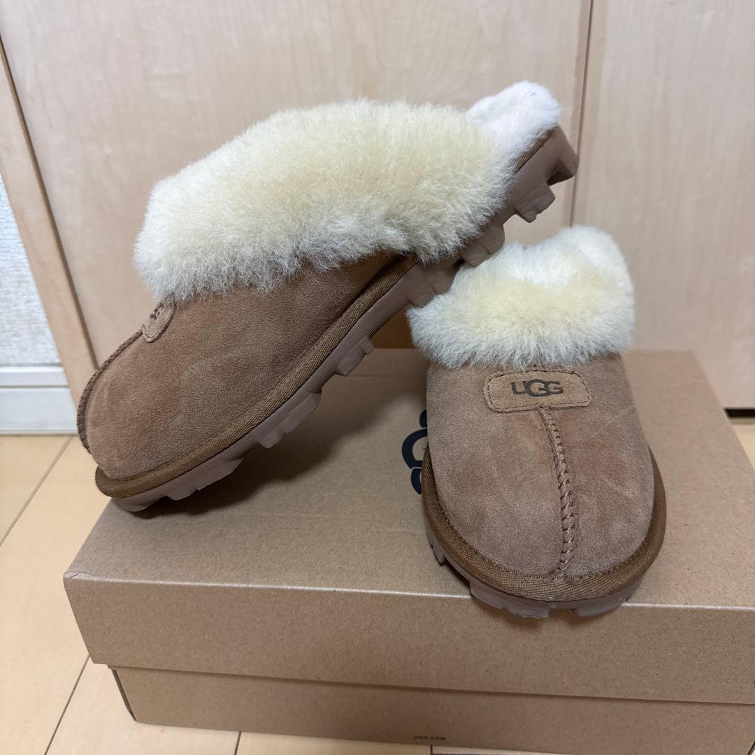 UGG W COQUTTE W5125 サンダル　25cm