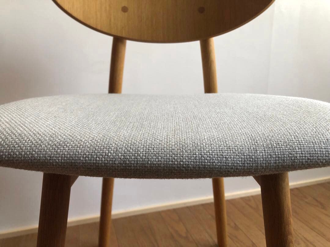 飛騨産業 cobrina コブリナチェア① ホワイトオーク無垢材 ベージュ座面