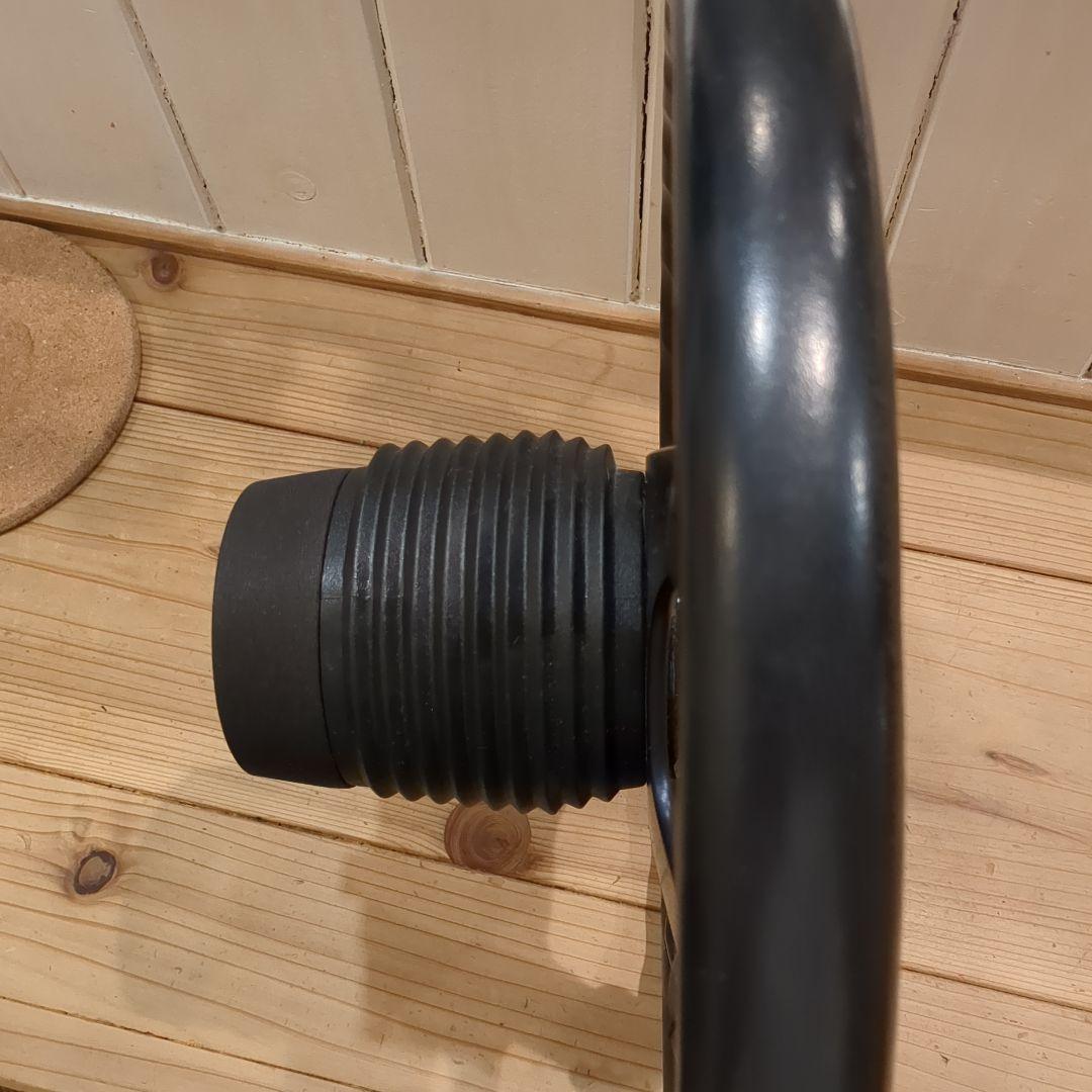 momoステアリングホイール・ワーゲンホーンボタン・ヴァナゴンＴ4ボスセット