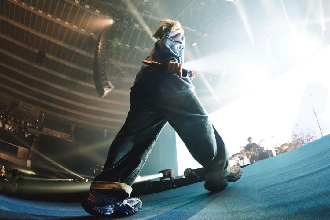 underBlue Eve着用 beautiful people デニム