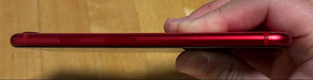 Apple iPhone SE 64GB SIMロック無　画面割れ有り