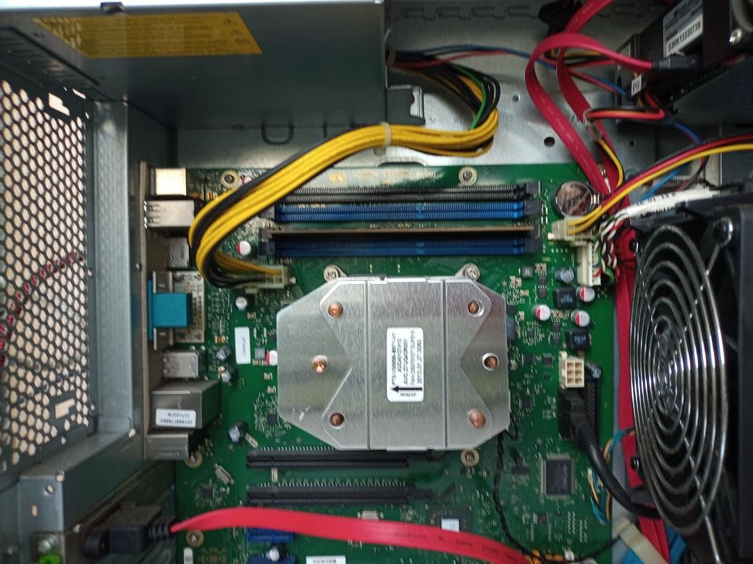 Windowsデスクトップ FUJITSU CELSIUS W520