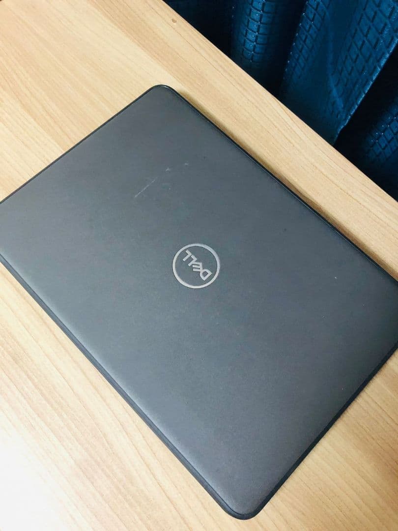 DELL Latitude 3310 タッチスクリーン ノートPC
