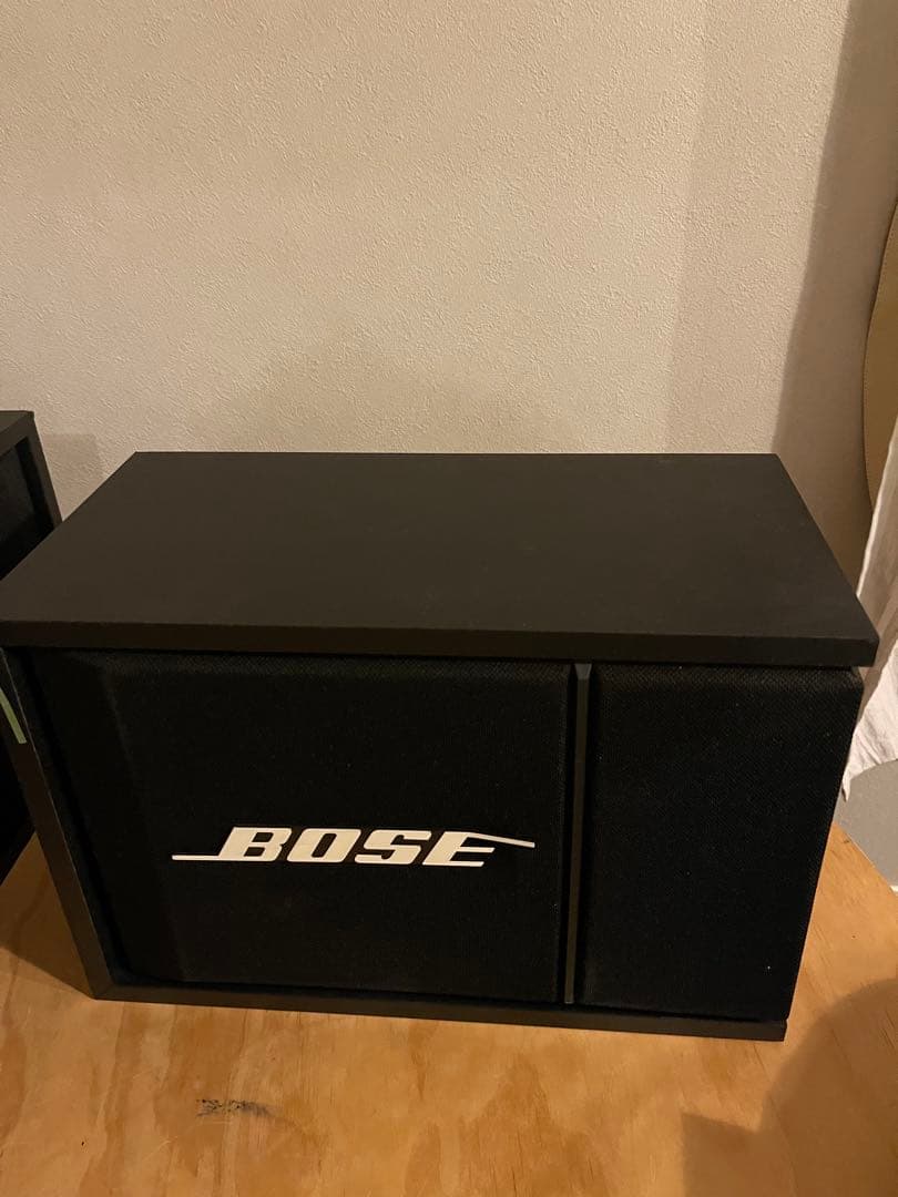 スピーカー・ウーファー BOSE 201 AUDIO/VIDEO MONITOR