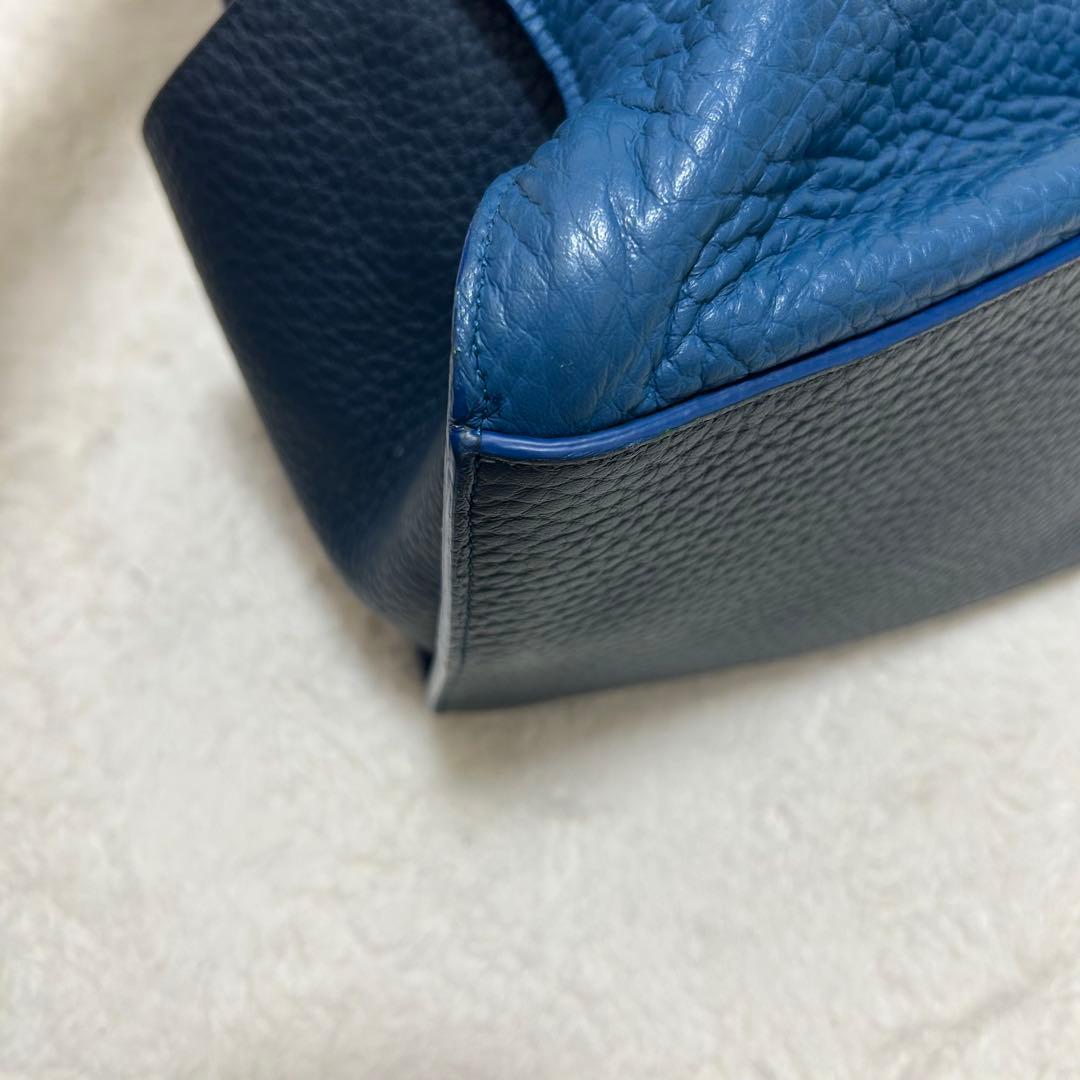 美品✨フルラ ジョーヴェ トートバッグ シボ革 大容量 ブルー グレー ネイビー