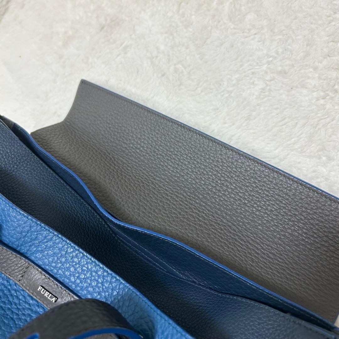 美品✨フルラ ジョーヴェ トートバッグ シボ革 大容量 ブルー グレー ネイビー