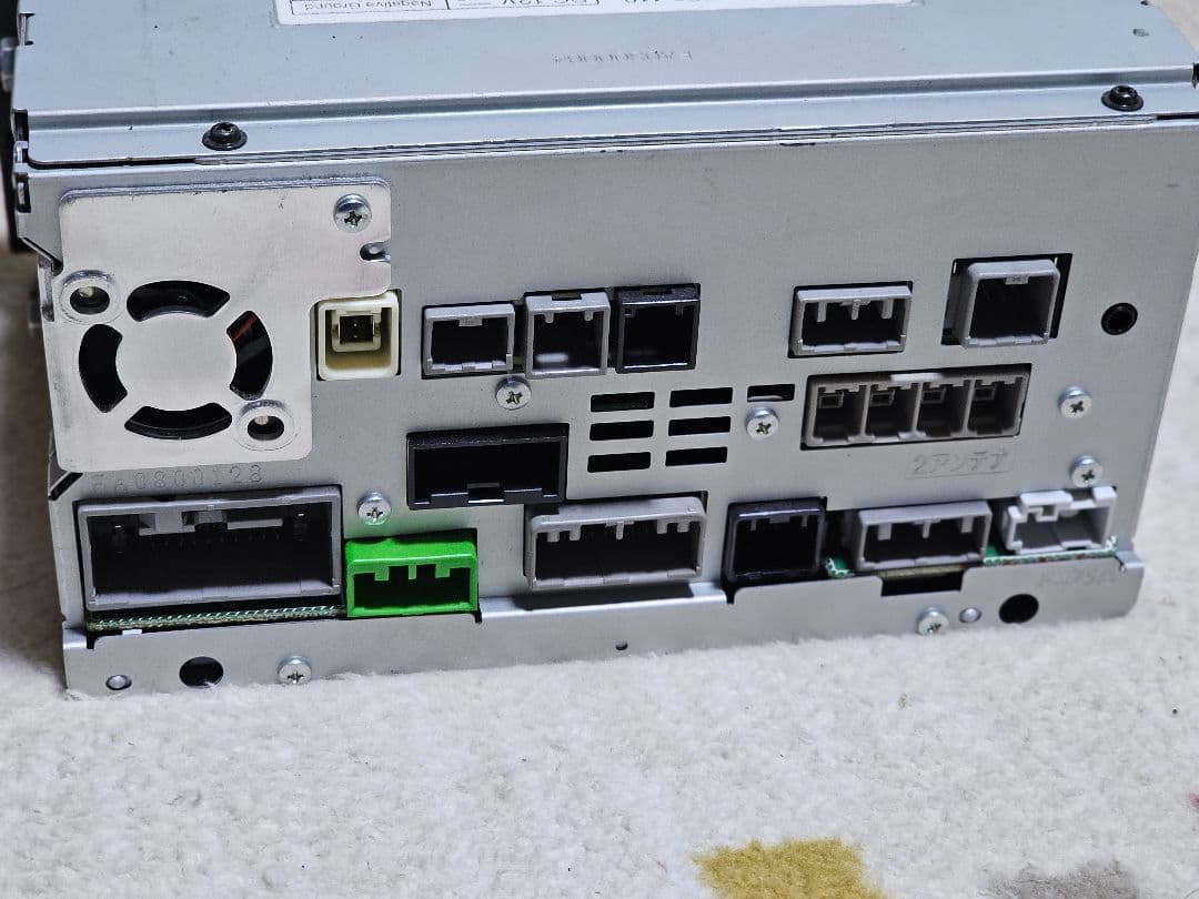 セキュリティコード付き Gathers VXM-145VFEi カーナビ