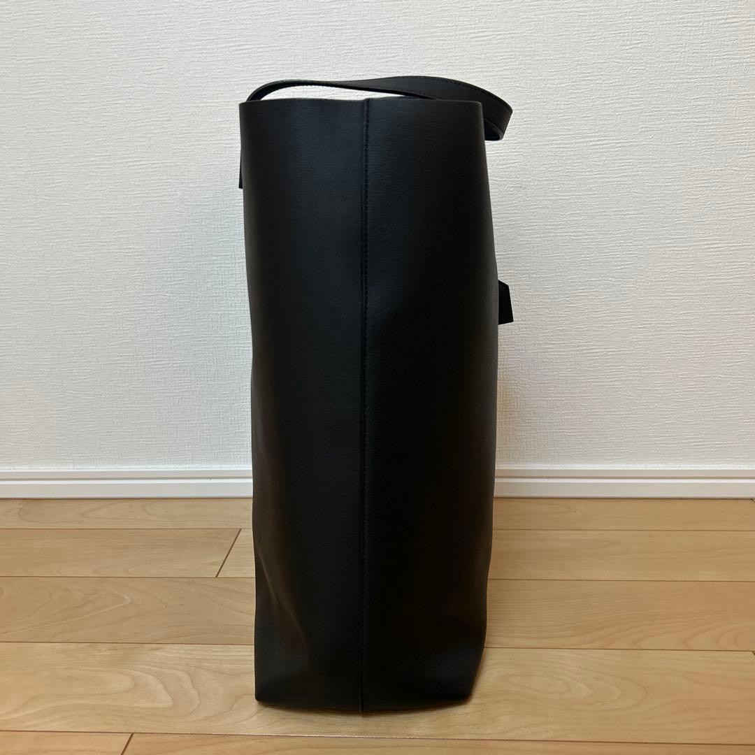 SAINT LAURENT レザートートバッグ　ブラック