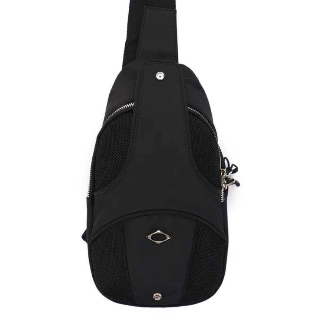 MSCHF ショルダーバッグ ボディバッグ スリングバッグ